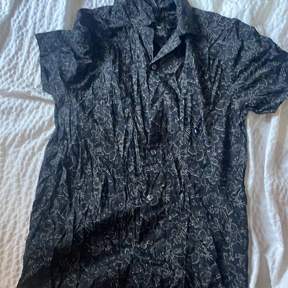 Abercrombie & Fitch Freshly New Black With Flowers With Very Little Stretch